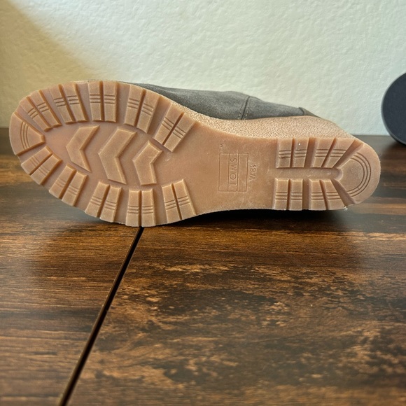 Gray Suede Ankle Boots - Picture 5 of 8